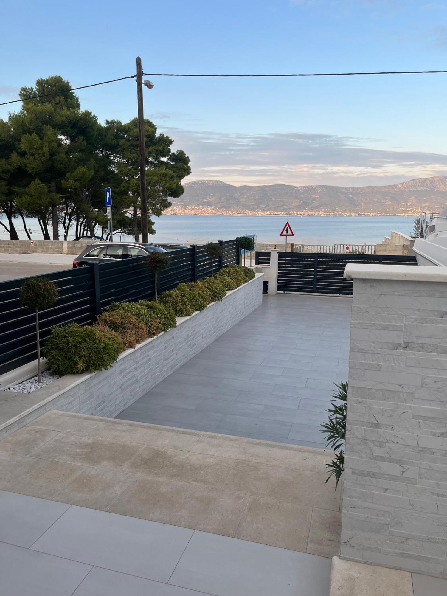 Villa Marija 斯拉汀 外观 照片