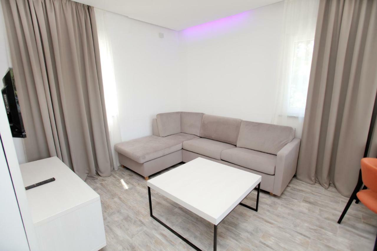 Villa Marija 斯拉汀 外观 照片